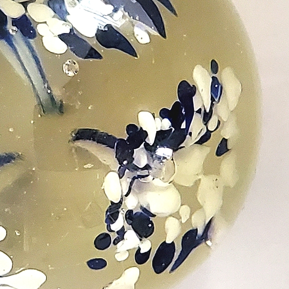 Vintage Glass Paperweight 3D Blue and White Art - Picture 4 of 16